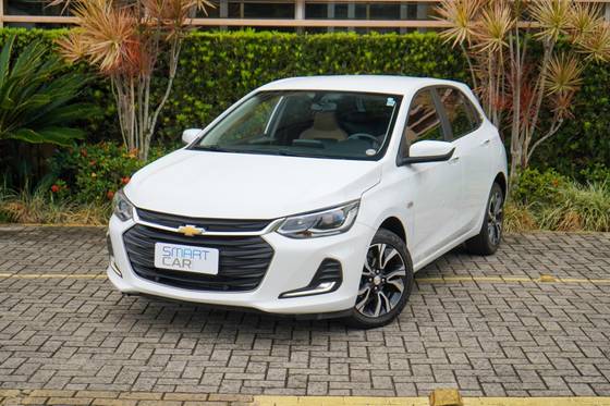 CHEVROLET ONIX 1.0 TURBO FLEX PREMIER AUTOMÁTICO CHEVROLET ONIX 1.0 TURBO FLEX PREMIER AUTOMÁTICO